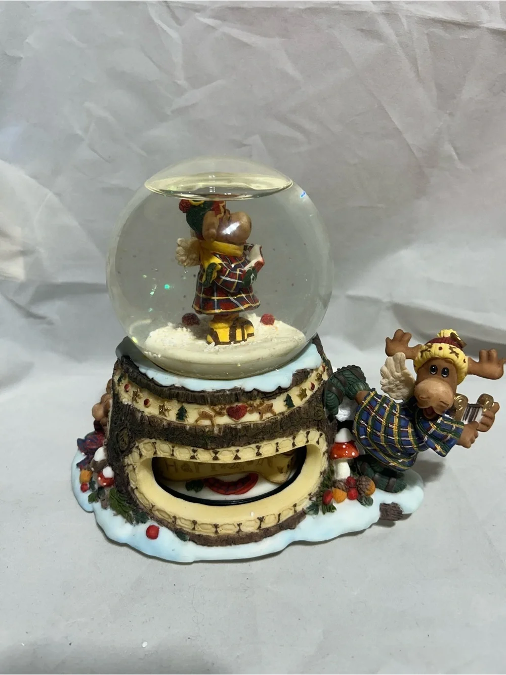 Vintage Heritage Musical Water Globe Moose Angel Carolers Double Revolving